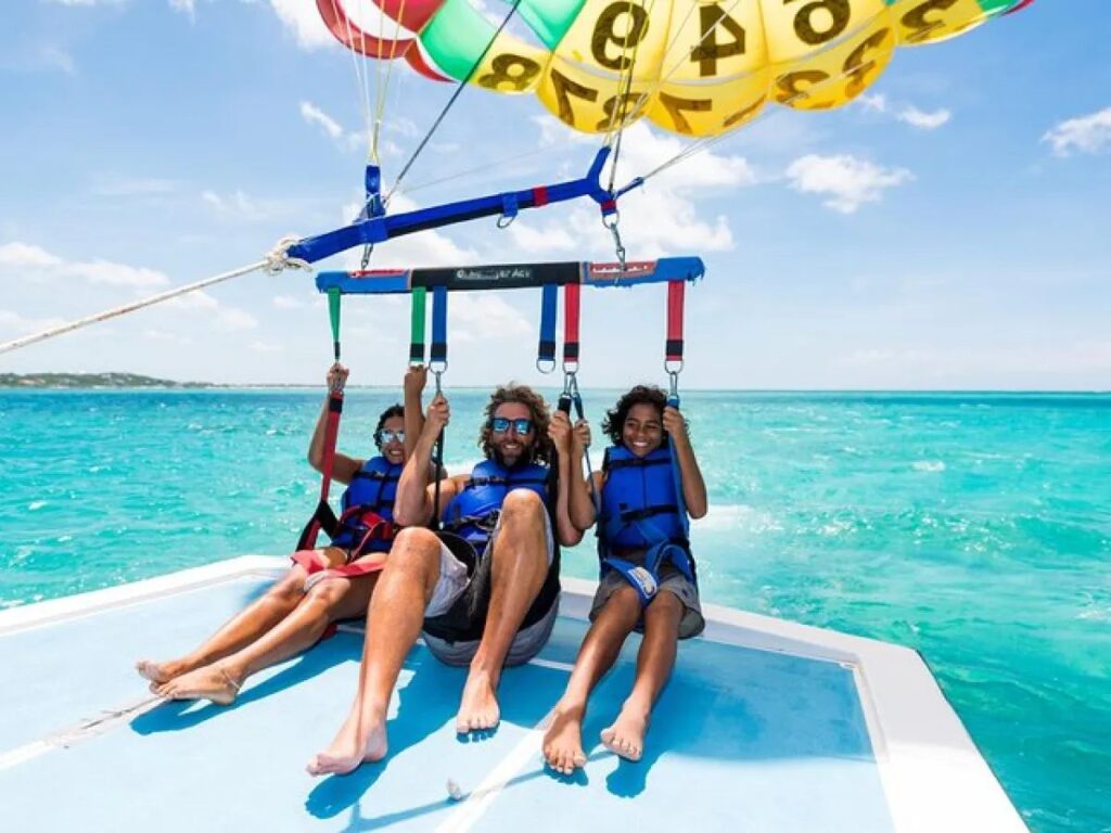 Parasailing Tour in Miami: Official Booking Center at Bayside Marketplace
