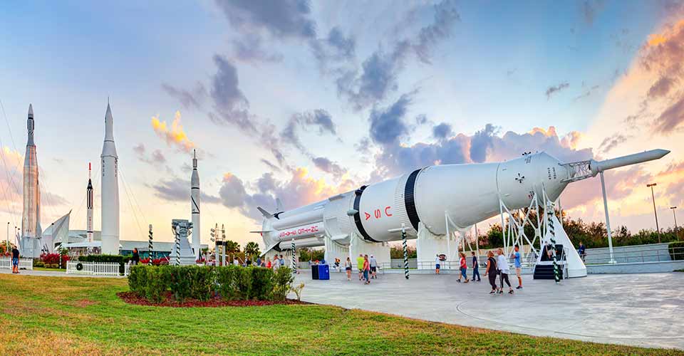 Kennedy Space Center: Official Booking Center at Bayside Marketplace - Image 2