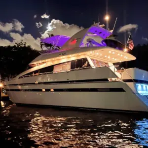 Private Boat Charter: Official Booking Center at Bayside Marketplace - Image 3